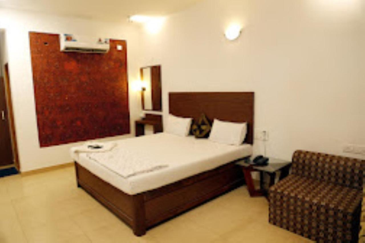 Blue Sea Beach Resort Малван Экстерьер фото